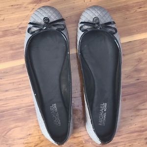 Michael Kors black and grey quilted flats